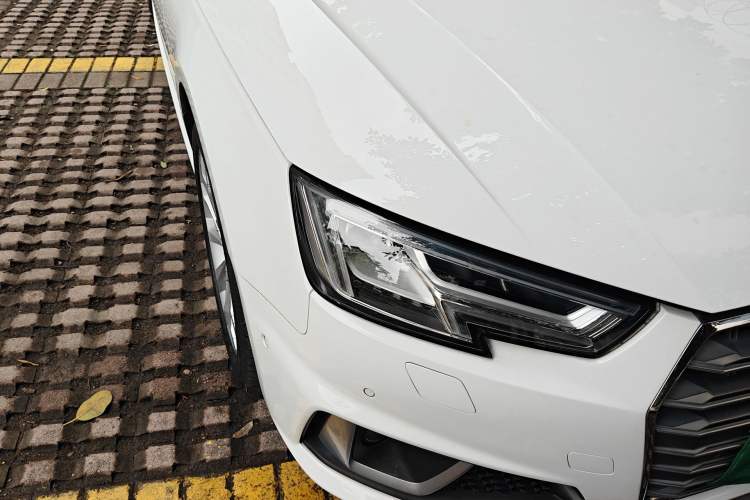 Used Audi A4L 2019 40 TFSI Fashion Edition China VI Emission Standard