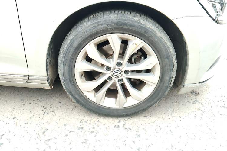 Used Volkswagen Magotan 2019 330TSI DSG Luxury Version China VI Standard