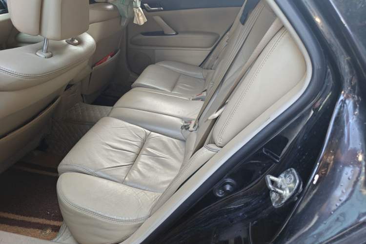 Used Toyota Reiz 2007 2.5S Leather Sunroof Version
