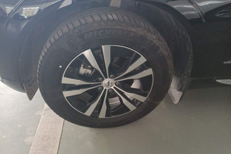 Used Volvo XC60 2024 B5 4x4 Smart Luxury Edition