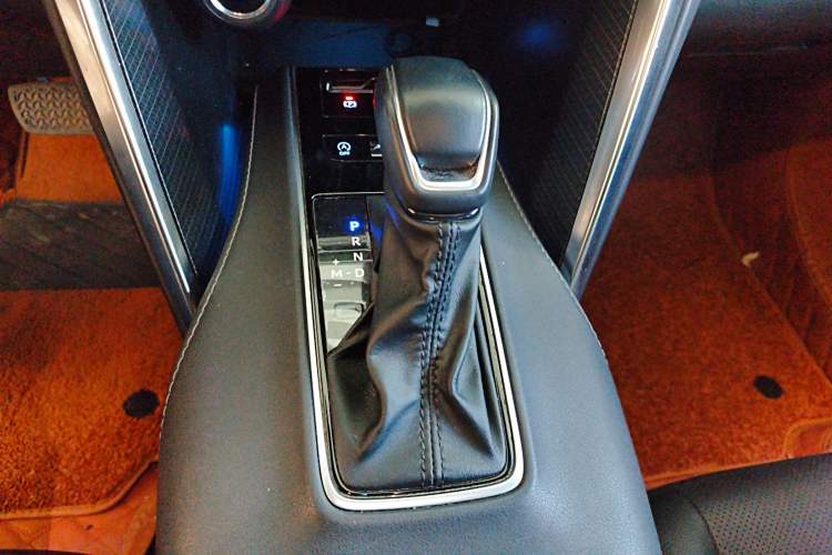 Used Toyota Venza 2022 2.0L CVT Two-Wheel Drive Prestige Edition