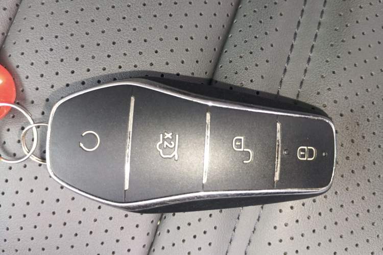 Used BYD Song L EV 2025 Intelligent Driving Version 662 km LiDAR Excellence Edition