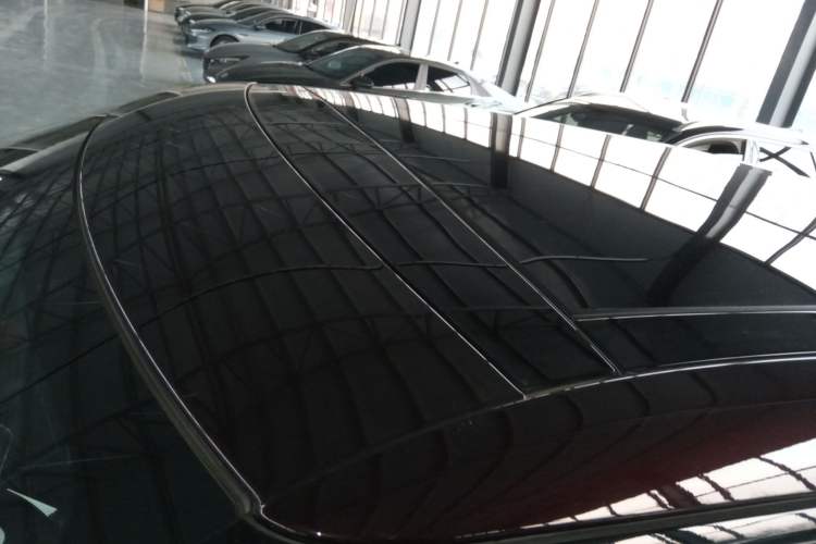 Used Land Rover Range Rover Evoque 2021 Range Rover Velar 249 PS R-Dynamic S Performance Edition