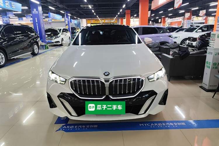 Used BMW 5 Series 2024 530Li Leading Model M Sport Package Front