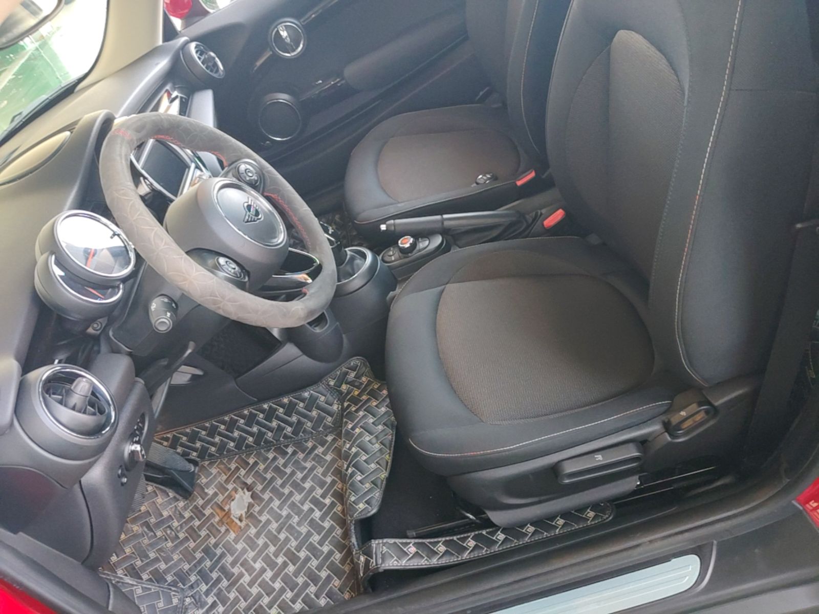 Interior delantero