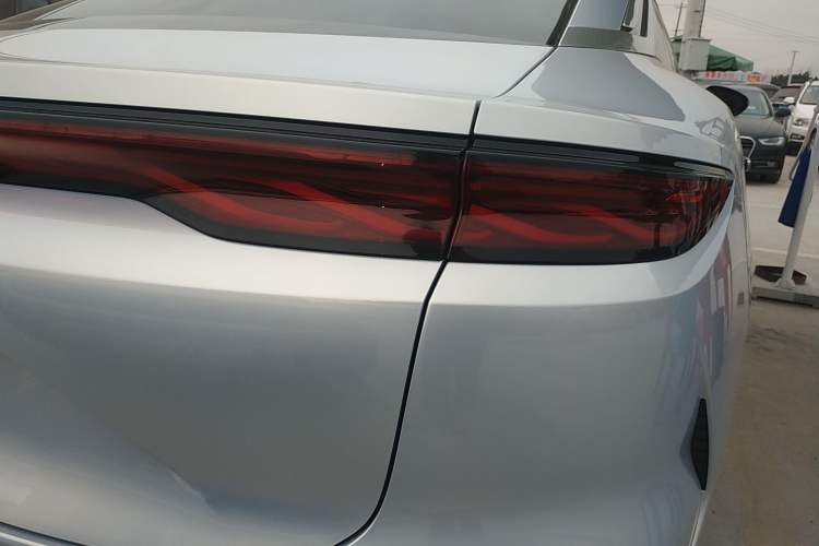 Used BYD Han L 2025 EV Four-Wheel Drive LiDAR Flagship Model