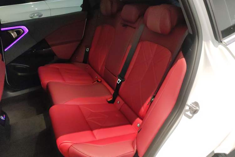 Used BMW X3 2025 xDrive25L Luxury Package