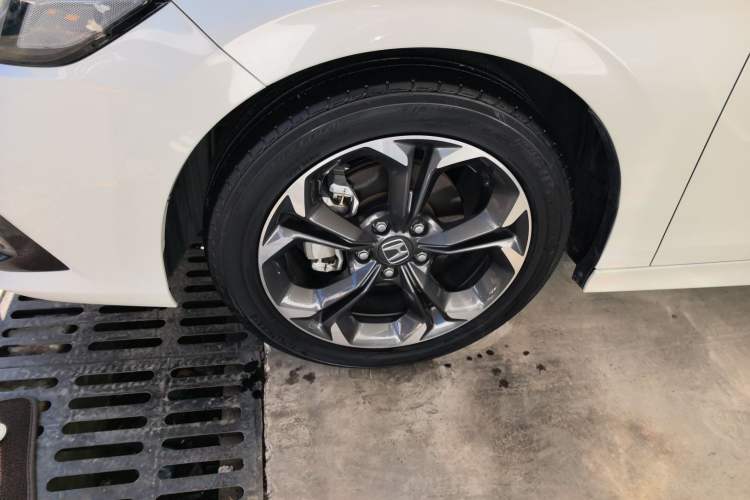 Used Honda Civic 2022 240TURBO CVT Dynamic Control Version