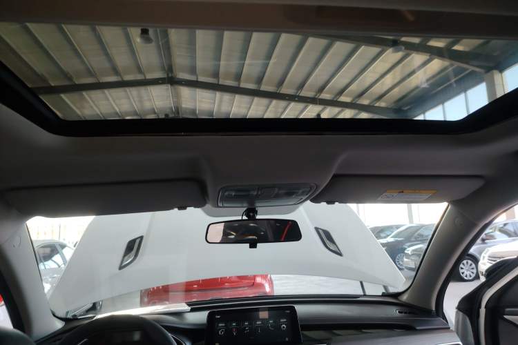 Used Changan CS75 2021 Honor Million Edition 280T DCT Luxury Model