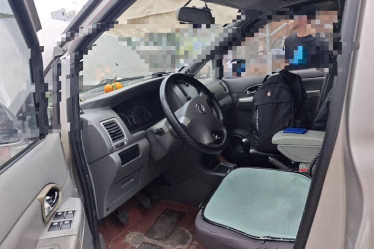 Used Dongfeng Shuaike 2011 1.6L Manual Comfort 7-Seater