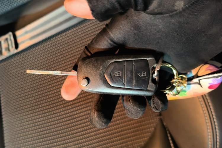 Used SAIC MAXUS G10 2016 2.0T Automatic Elite Edition Vehicle Key