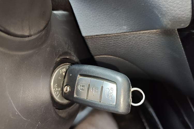 Used Nissan Sylphy 2021 Classic 1.6XL CVT Luxury Edition Vehicle Key