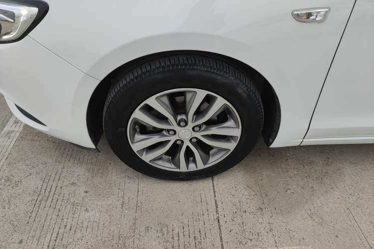 Used Buick GT 2019 18T Automatic Connected Elite Model China VI Standard
