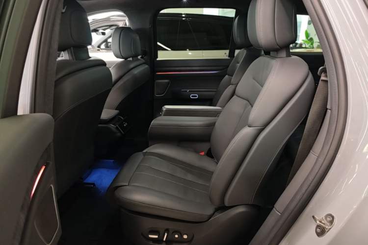 Used Nio ES8 2023 75 kWh
