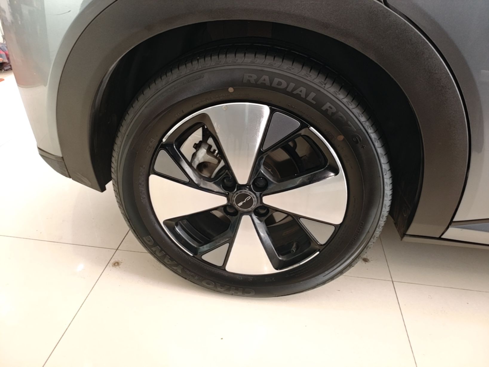 BYD Dolphin 2023 420 km Fashion Edition — снимка 11
