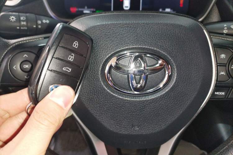 Used Toyota Levin 2023 Smart Electric Hybrid Dual-Engine 1.8L Sport Edition