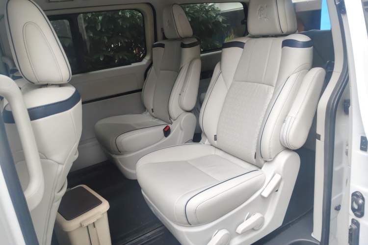 Used FORTHING M7 2022 Lingjue Model 2.0T Automatic Duke Edition