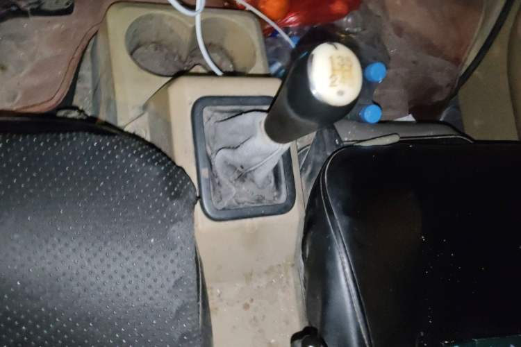 Used Dongfeng Xiaokang C37 2015 1.5L Standard II DK15-06