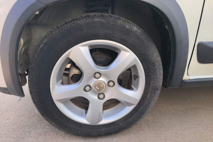 Used BAIC Changhe Wagon R X5 2019 1.4L Elite Edition Exterior 4