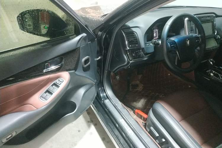 Used Toyota Crown 2018 2.0T Sport Edition Driver Seat