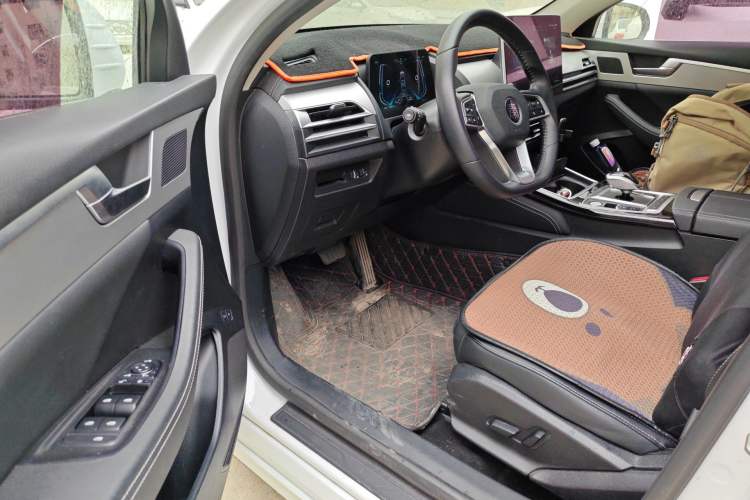 Used BYD Qin Pro New Energy 2019 DM Super Edition 1.5TI Automatic Smart Connect Enjoyment Model China VI Standard
