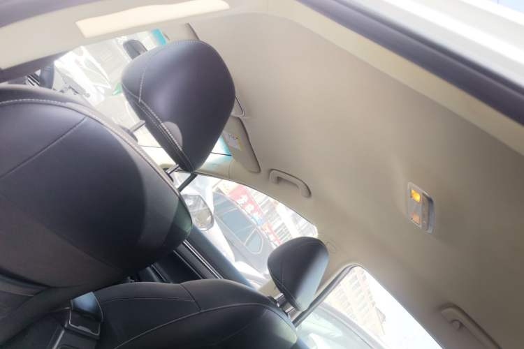 Used Geely Auto Emgrand GS 2016 Elegant Edition 1.8L Manual LingShang Model Headliner