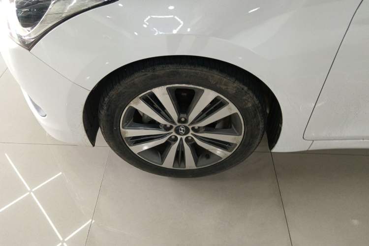 Used Hyundai Mistra 2016 1.8L Automatic Smart GLS Exterior 4