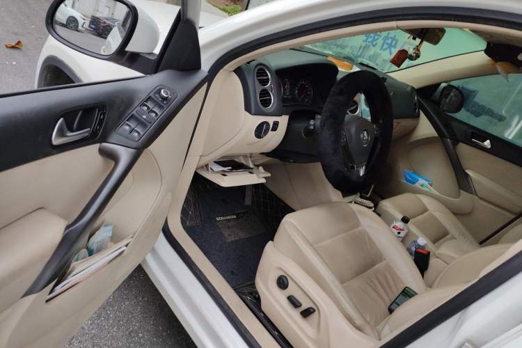 Used Volkswagen Tiguan 2012 1.8TSI Automatic Two-Wheel Drive Trend Edition Driver Seat