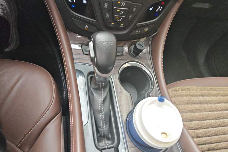 Used Buick Envision 2016 20T Two-Wheel-Drive Elite Model Gear Lever