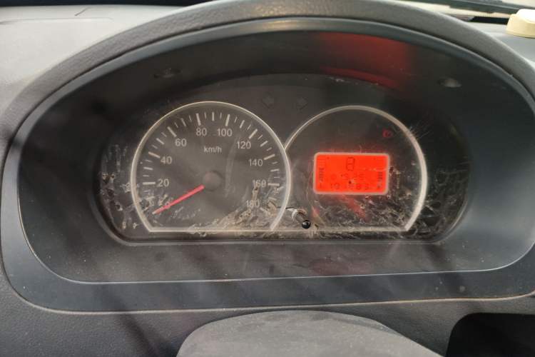 Used BAIC Weiwang 306 2013 1.2L Value Edition Basic 7-Seater A12 China IV Standard
