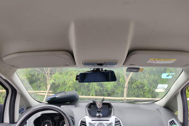 Used Ford EcoSport 2013 1.5L Manual Comfort Model Headliner