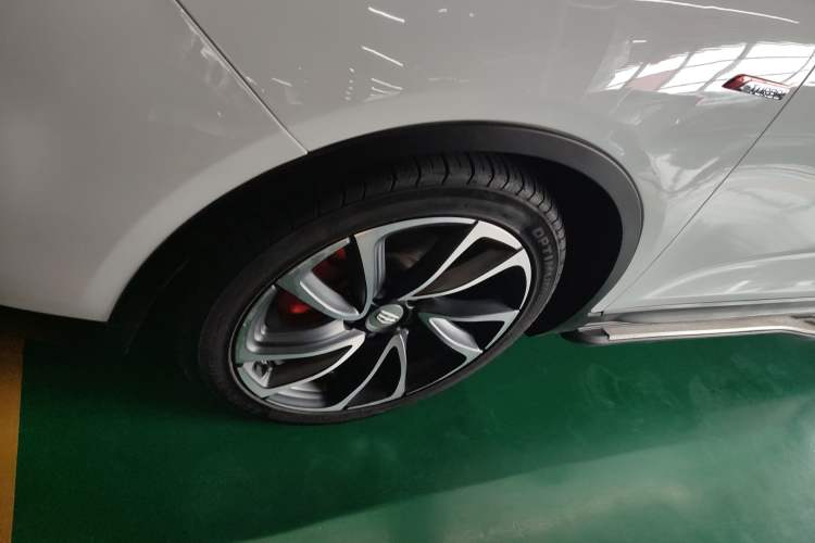 Used Geely Auto Emgrand GS 2017 Sport Edition 1.3T Automatic Smart Connectivity Model Exterior 4