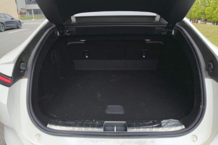 Used Avatr 12 2026 Ultra Pure-Electric All-Wheel-Drive Version
