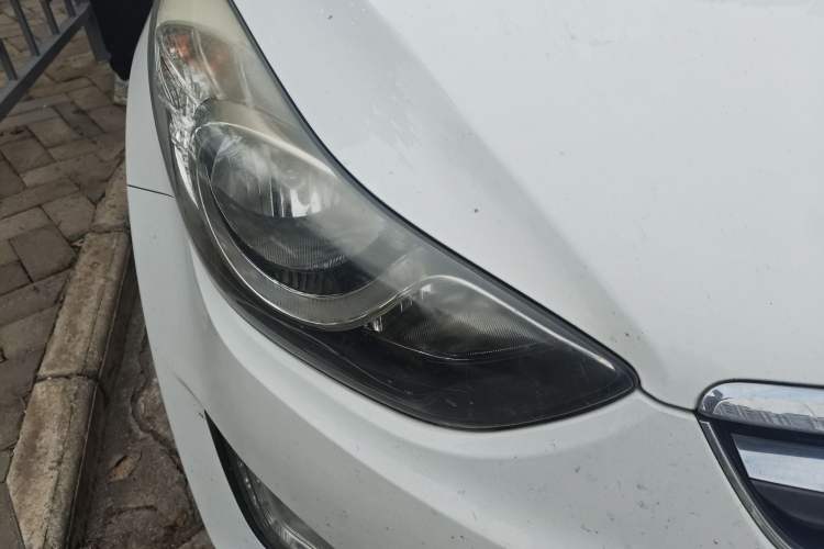 Used Hyundai Elantra (5th Generation / Langdong) 2015 1.6L Automatic Luxury Model
