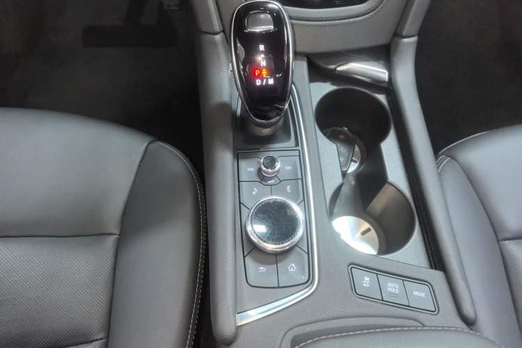 Used Cadillac XT6 2021 2.0T Six-Seater Four-Wheel-Drive Luxury Version