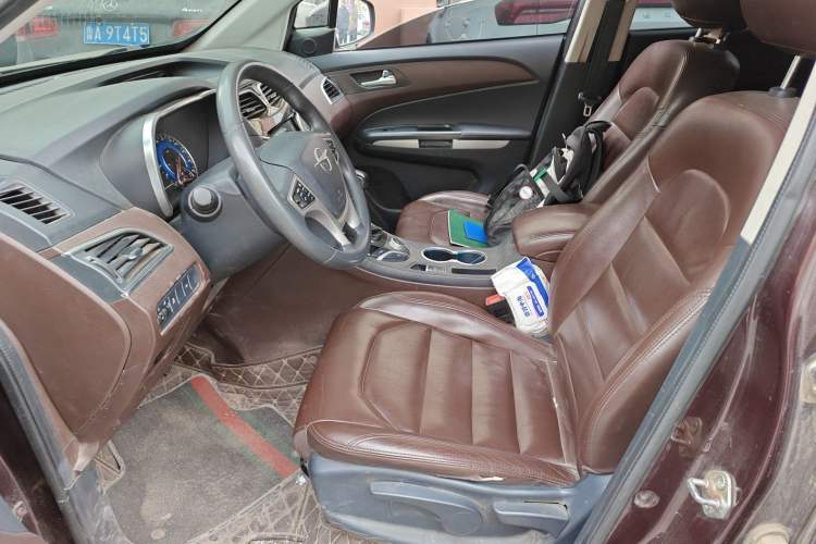 Used Haima V70 2016 1.5T Automatic Comfort & Enjoyment Version 7 Seats
