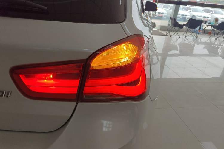 Used BMW 1 Series 2015 120i Leading Model
