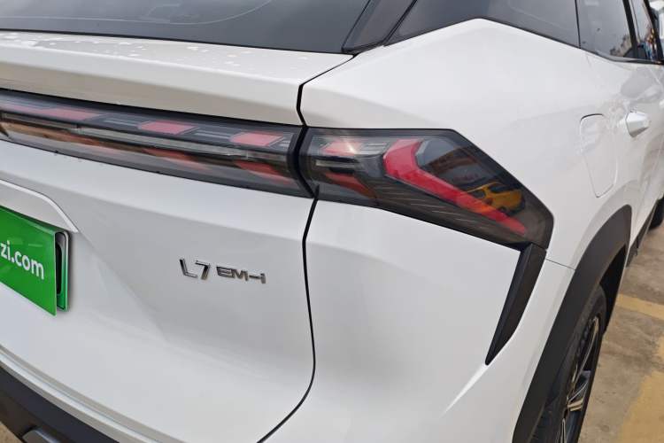 Used Geely Galaxy L7 2025 EM-i 115km Exploration+ Edition
