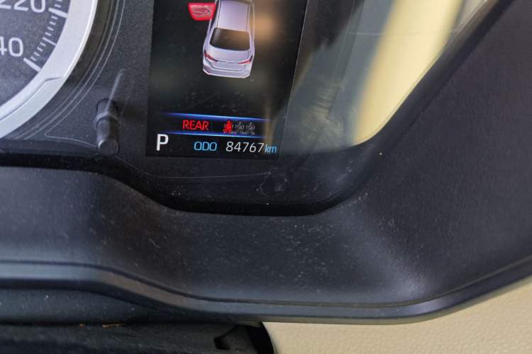 Used Toyota Corolla 2021 Dual-Motor 1.8L E-CVT Elite Edition Odometer Close Up