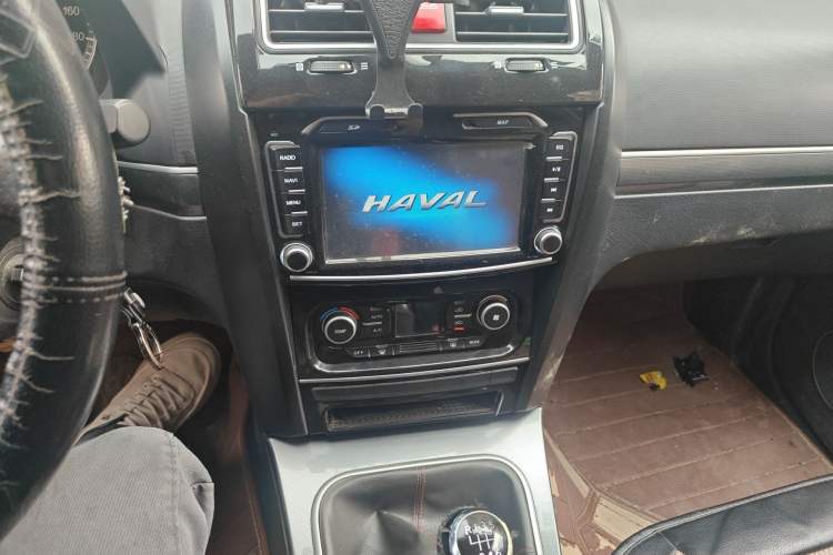 Used Haval H5 Classic 2013 ZhiZun Edition 2.0T Manual Two-Wheel Drive Elite Model