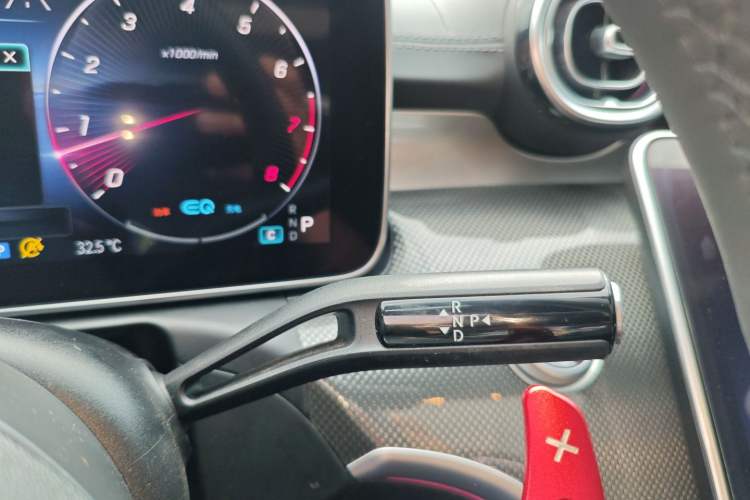 Used Mercedes-Benz C-Class 2022 C 260 L Sport Edition Gear Lever