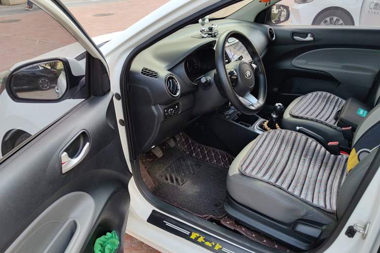 Used Kia Pegas 2017 1.4L Manual Value Edition Driver Seat