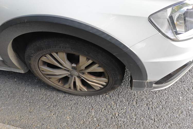 Used Volkswagen C-TREK 2017 230TSI DSG Comfort Version