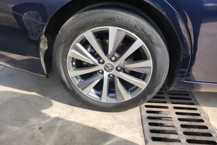 Used Lexus ES 2020 200 Excellence Edition