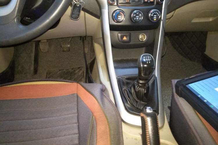 Used Baojun 630 2014 1.5L manual standard version