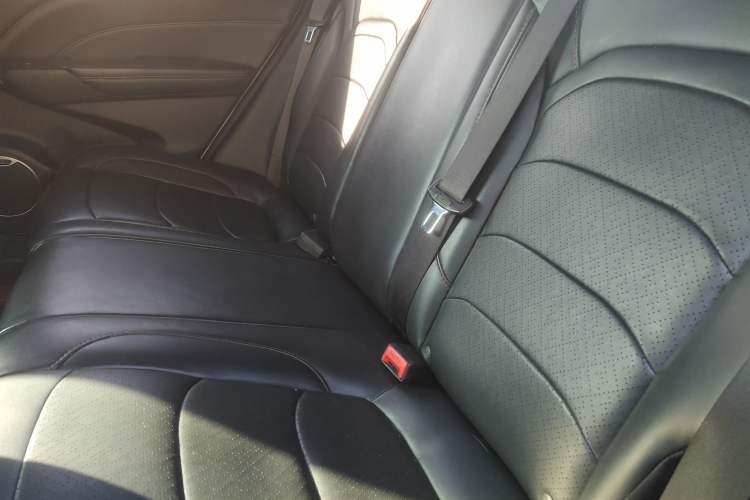 Used Dongfeng Fengon 500 2021 1.5L CVT Enjoyment Model Left Rear Seat