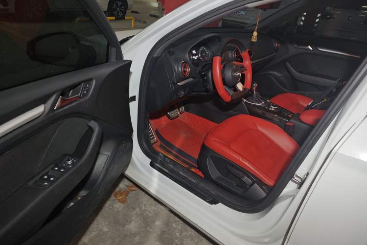 Used Audi A3 2019 Limousine 35 TFSI Ambition China V
