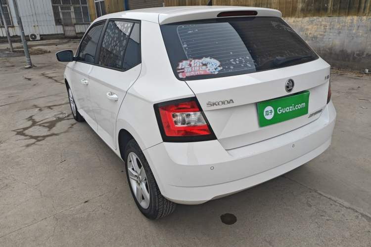 Used Skoda Fabia 2017 1.4L Automatic Car Enjoy Edition