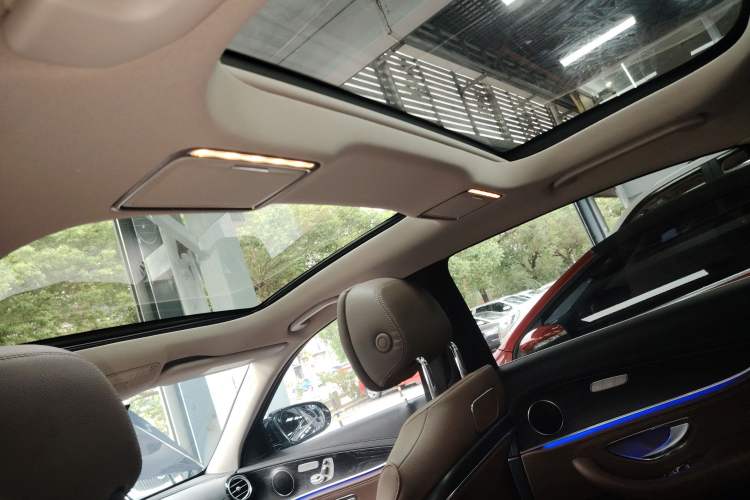 Used Mercedes-Benz E-Class 2016 E 300 L Sporty and Stylish Model Headliner