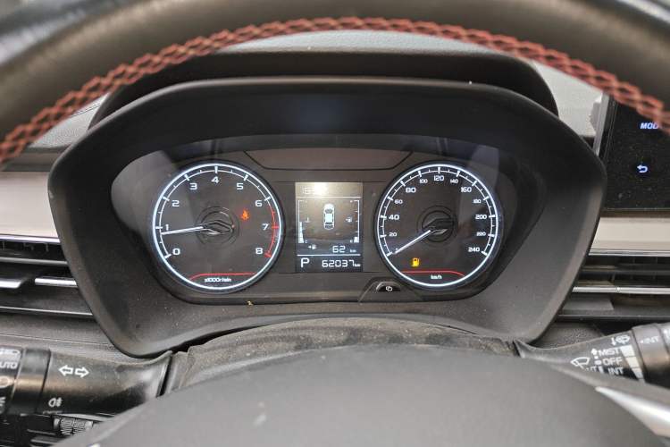 Used Geely Auto Vision X3 2021 PRO 1.5L CVT Deluxe Model